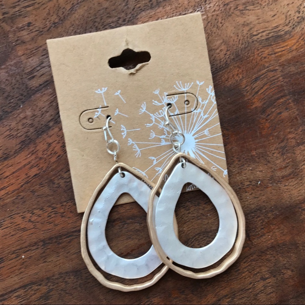 ⚠️LAST CALL⚠️ Earrings
